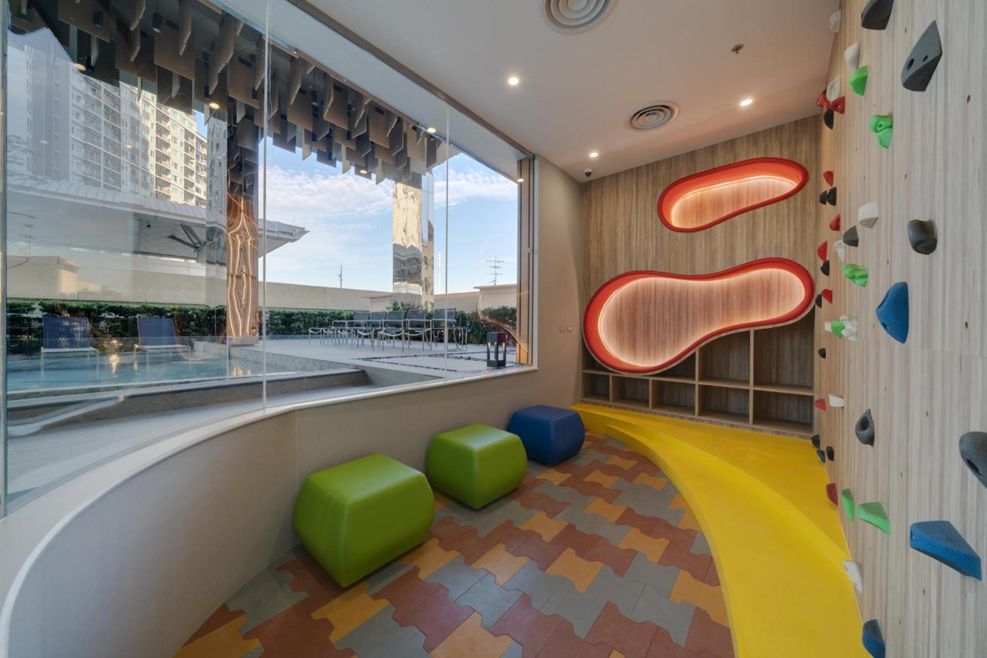Oakwood Suites Tiwanon Bangkok Nonthaburi Exterior foto